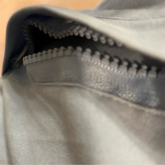 Brandy Melville Tri Colour Jacket - Picture 5 of 5